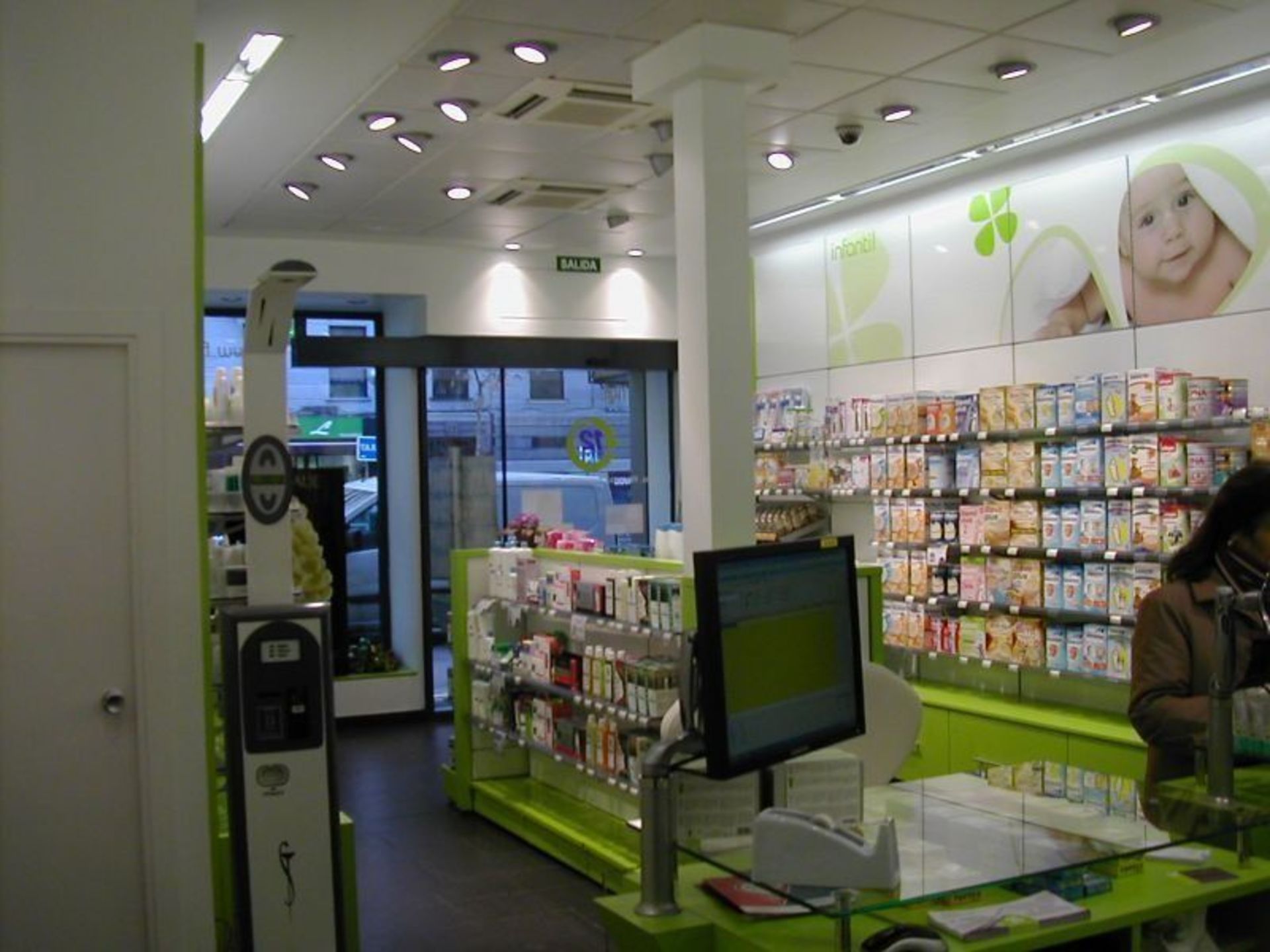 Proyecto de reforma y actividad de farmacia
