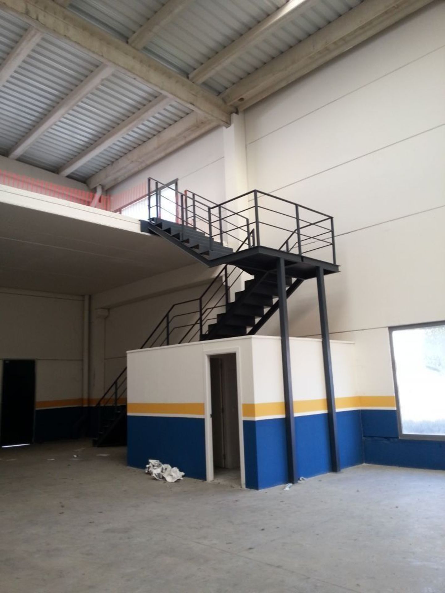 PROYECTO DE OBRA Y APERTURA DE NAVE EN P.I. NEINOR LEGANES