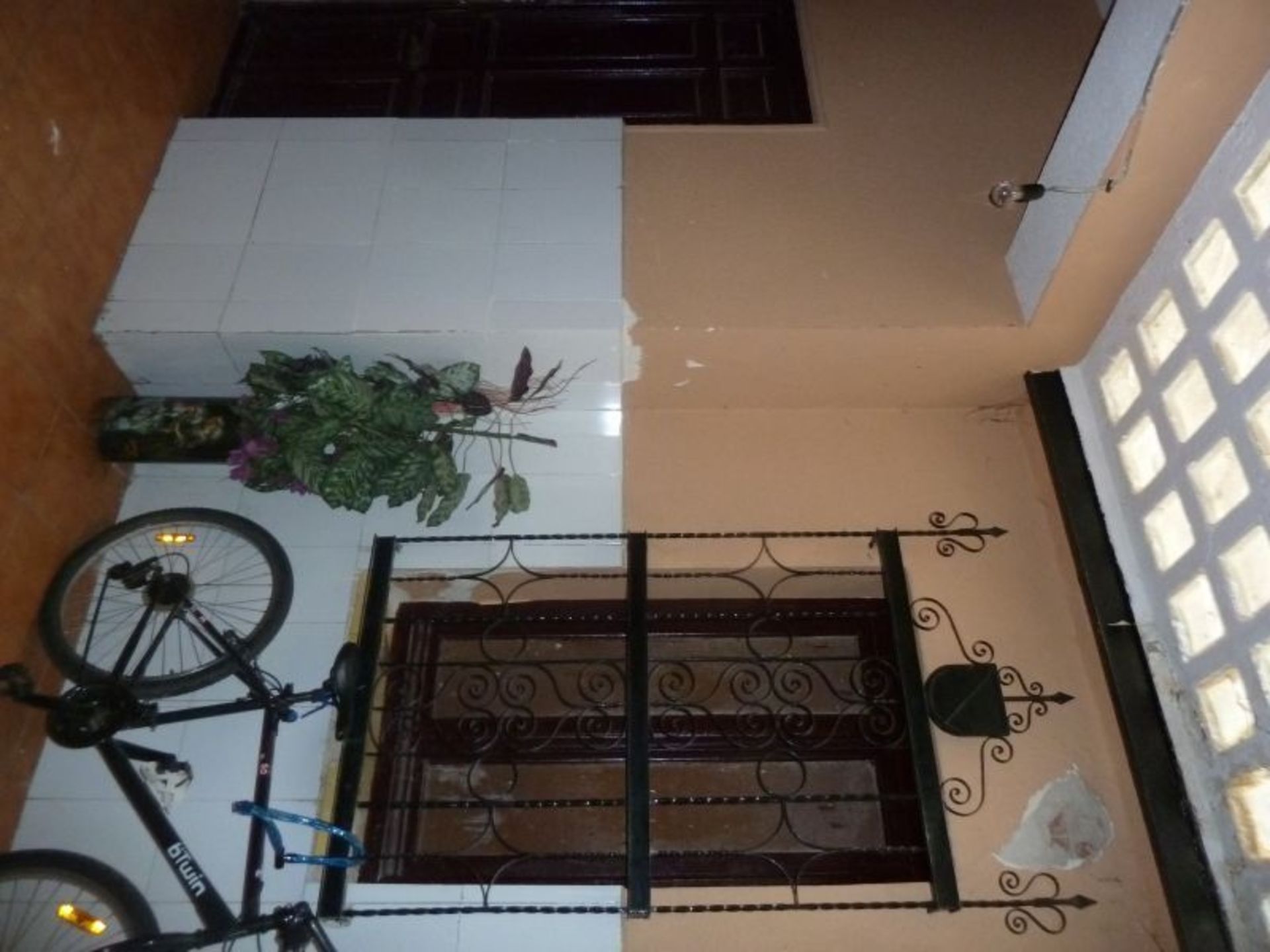 Industria 5. Cambio de uso de local a vivienda