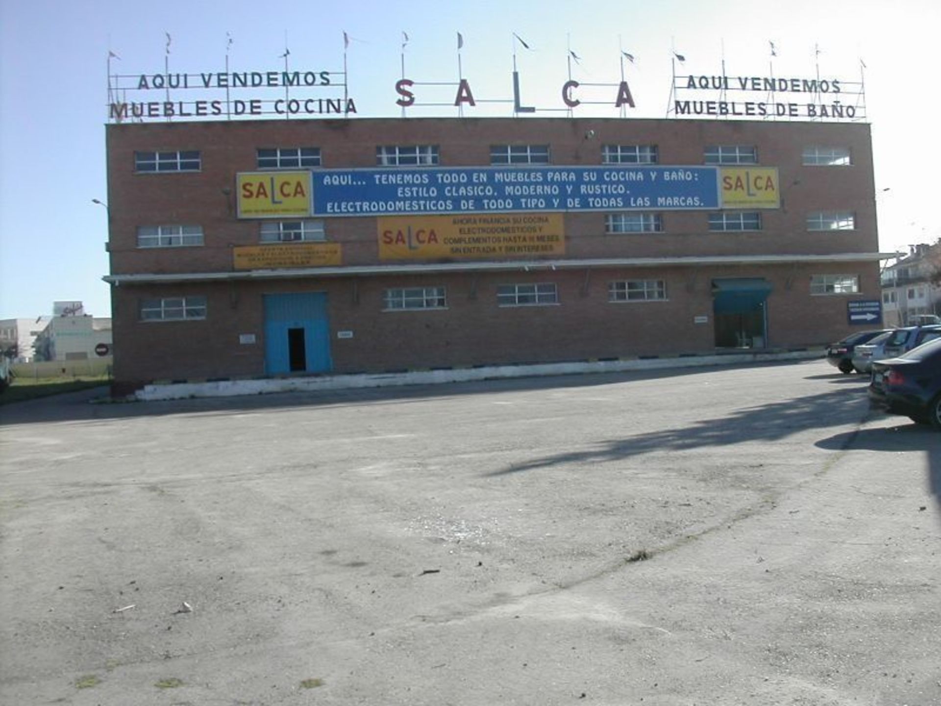 Reforma y apertura de nave para trasteros
