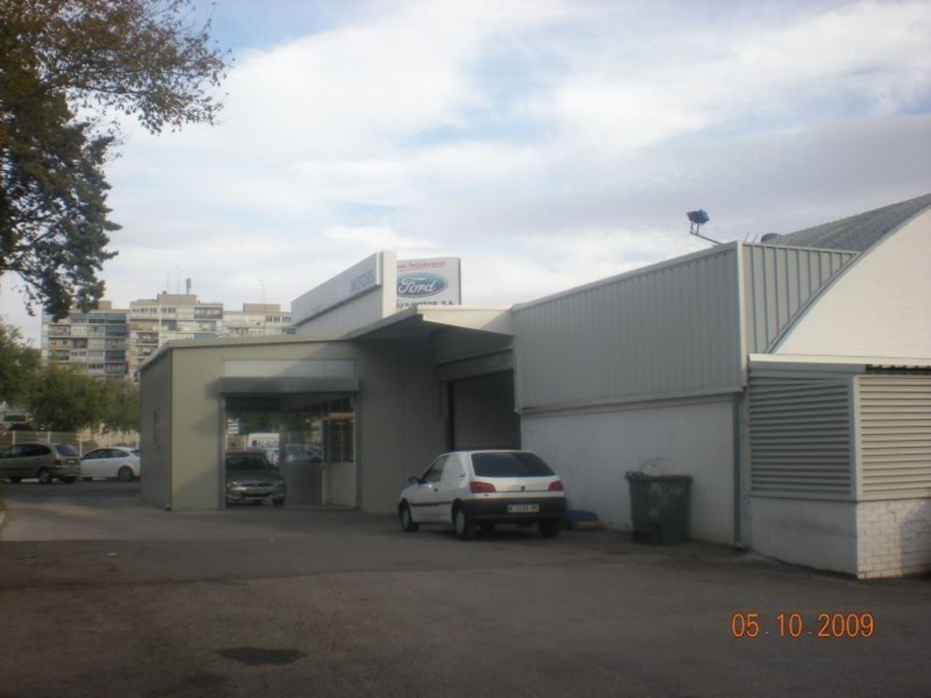 Proyecto de apertura de taller y venta de coches Ford en Fuenlabrada